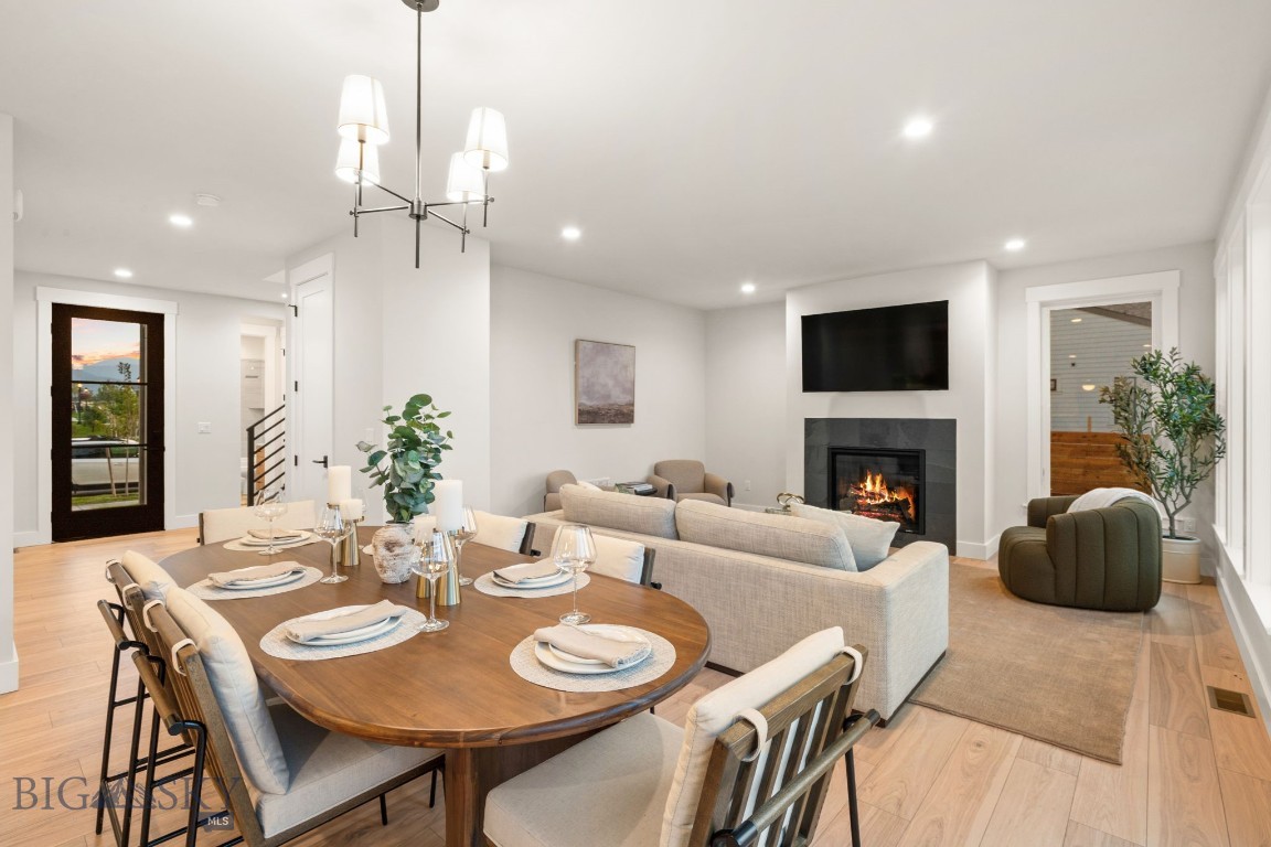 1511 Scotch Pine Lane