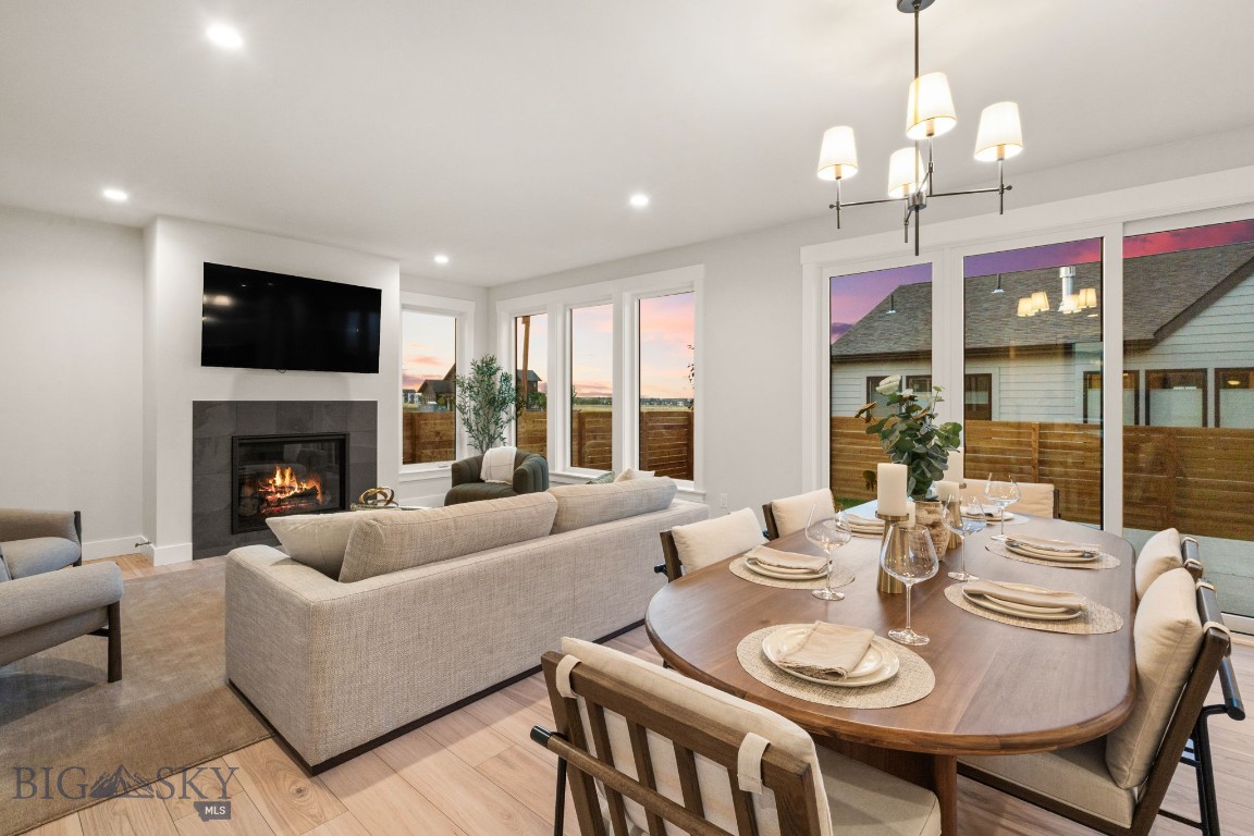 1511 Scotch Pine Lane