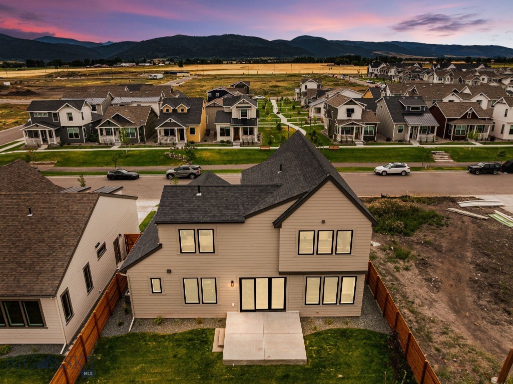 1511 Scotch Pine Lane