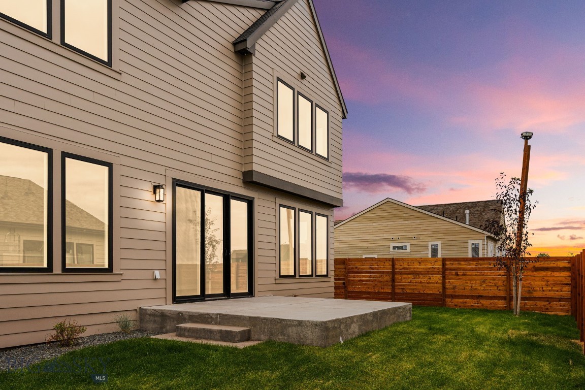 1511 Scotch Pine Lane