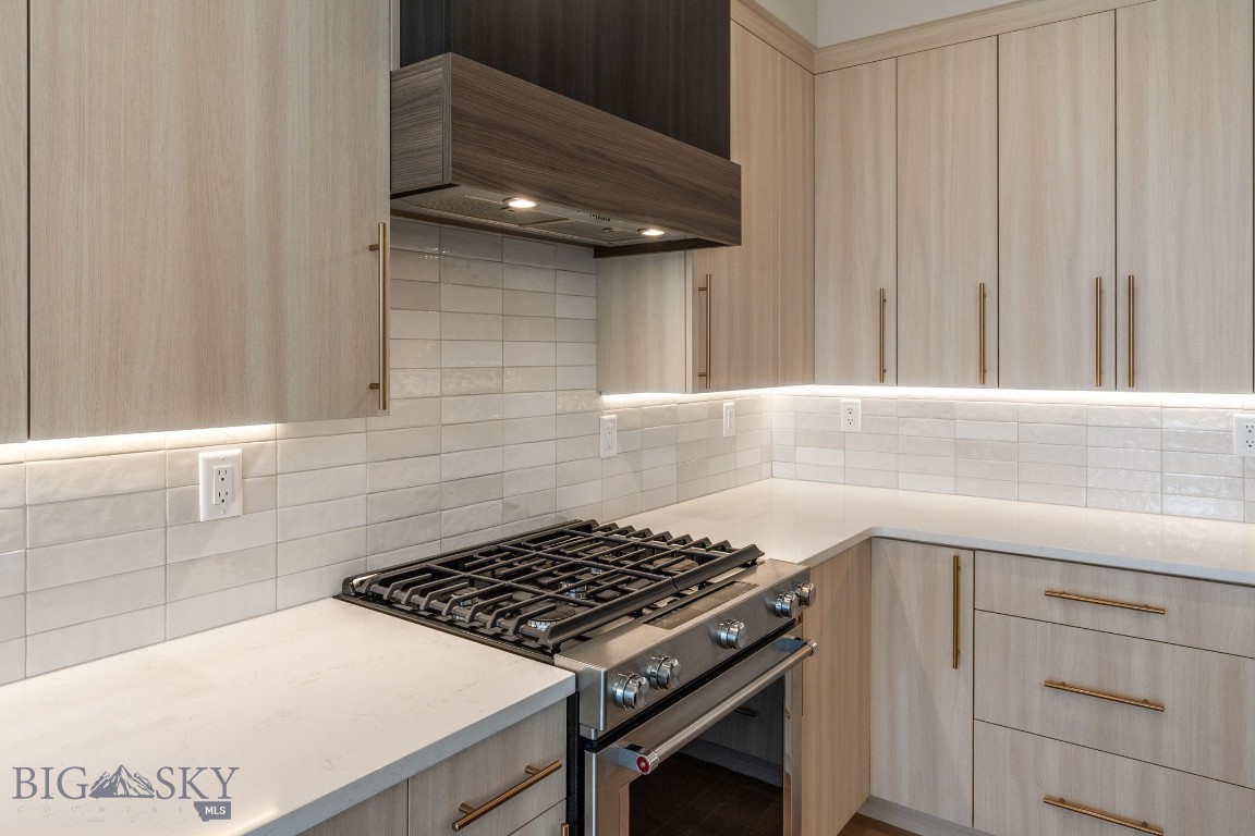 1514 Cambridge Drive