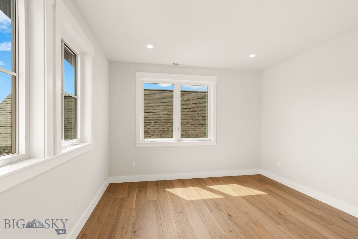 1515 Scotch Pine Lane