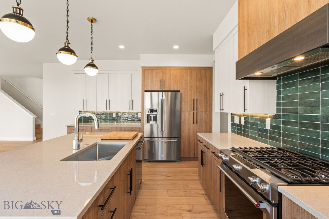 1515 Scotch Pine Lane