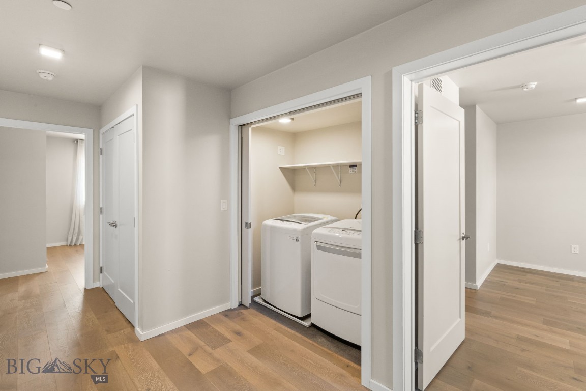527 E Mendenhall 5