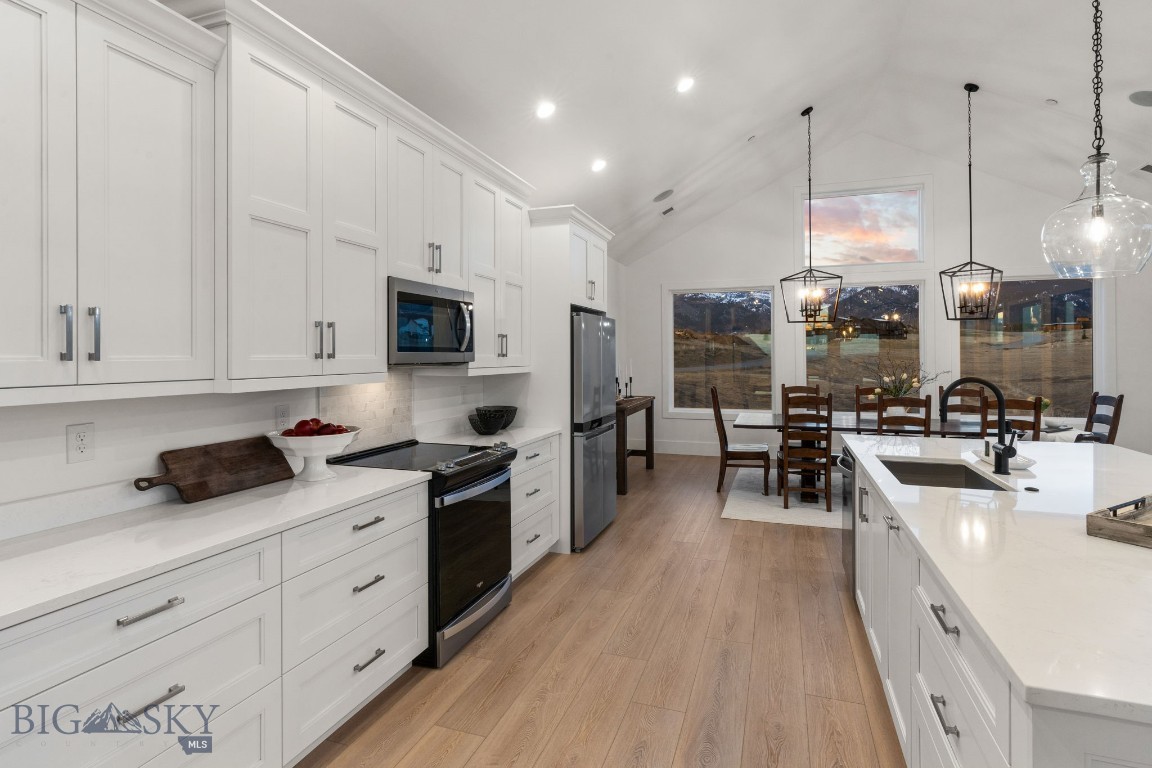 94 Snowcat Drive