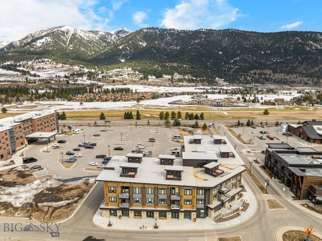 211 Town Center Avenue 3E