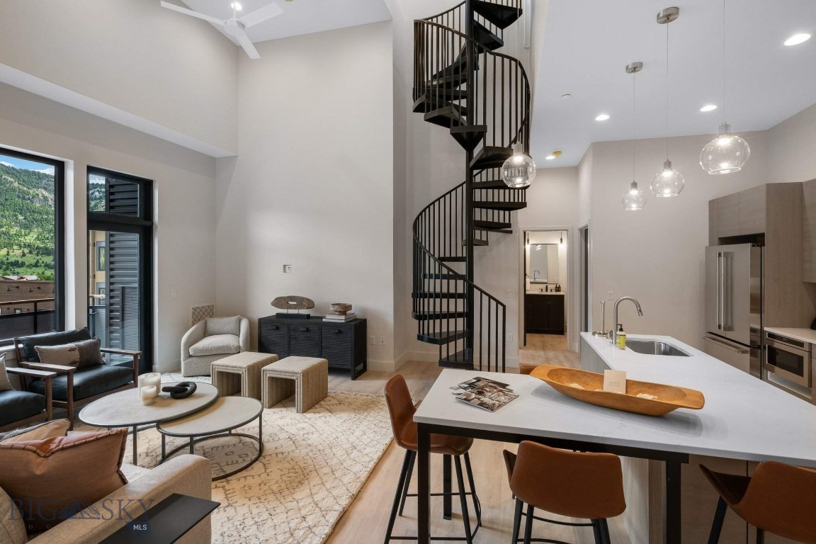 211 Town Center Avenue 3A