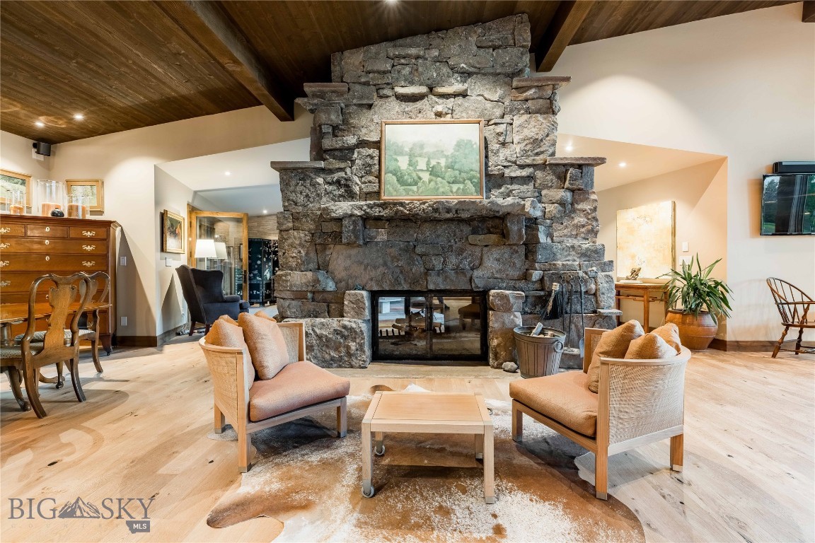 900 Cloud Nine Road