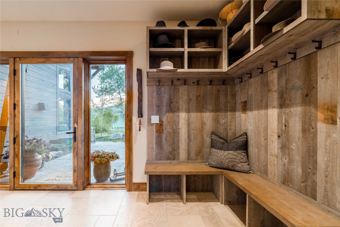 900 Cloud Nine Road