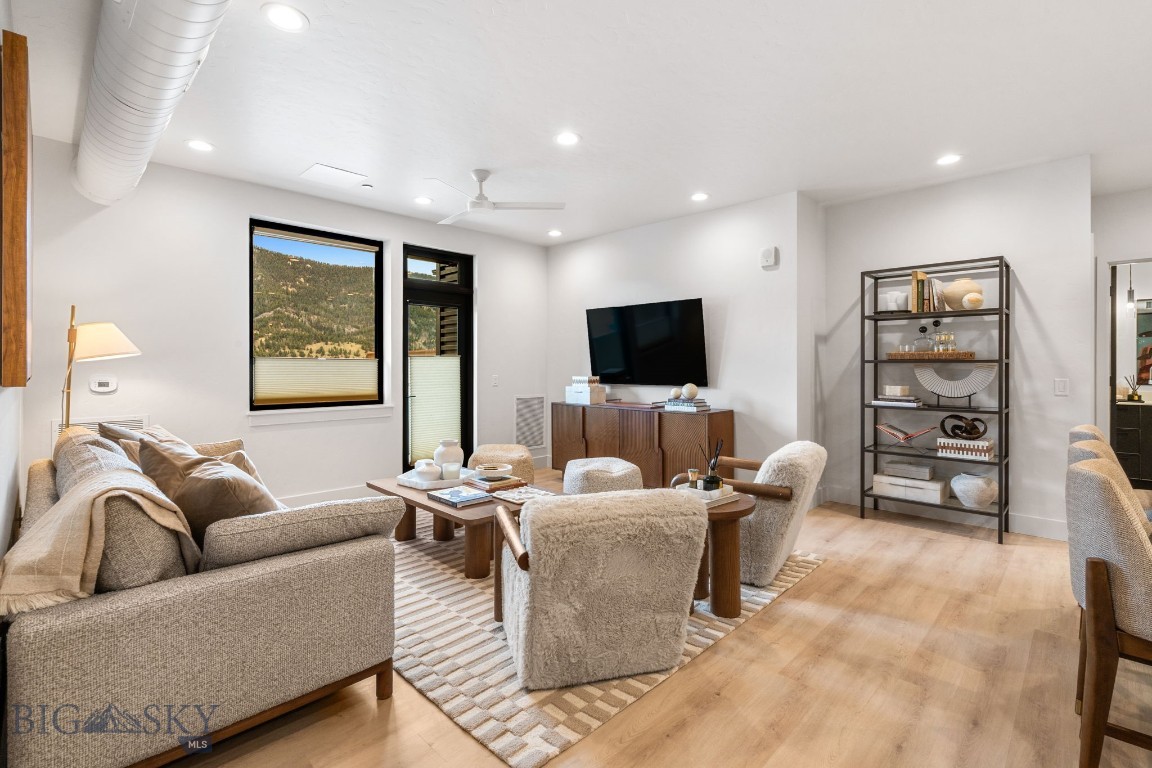 211 Town Center Avenue 2A