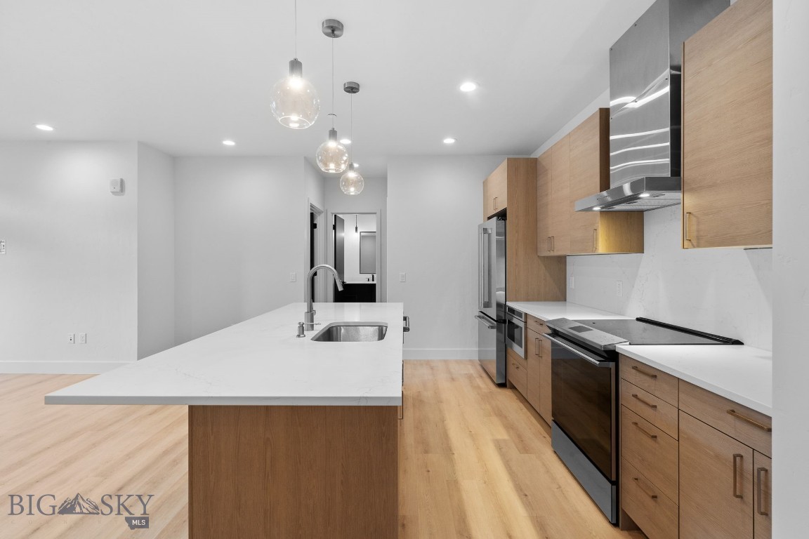 211 Town Center Avenue 2A