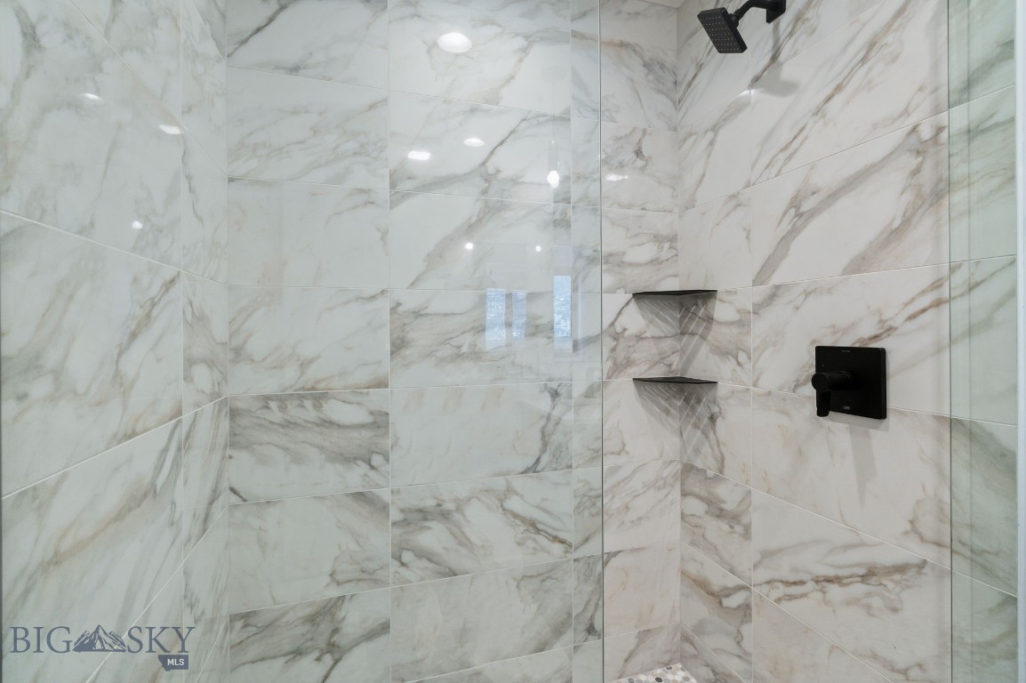 211 Town Center Avenue 2A