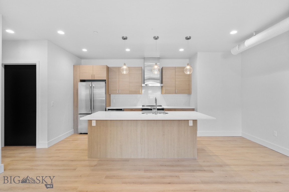 211 Town Center Avenue 2A