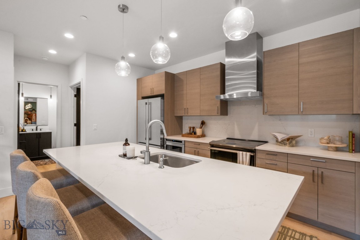 211 Town Center Avenue 2A
