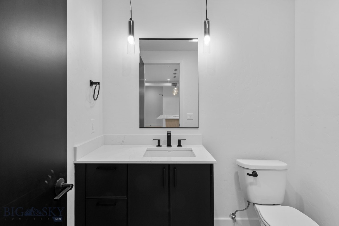 211 Town Center Avenue 2A