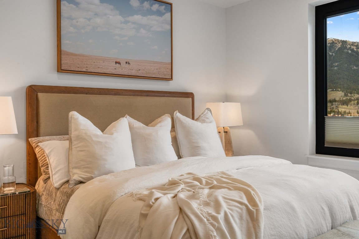211 Town Center Avenue 2A
