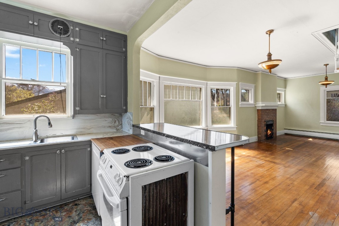 324 N 2nd Street