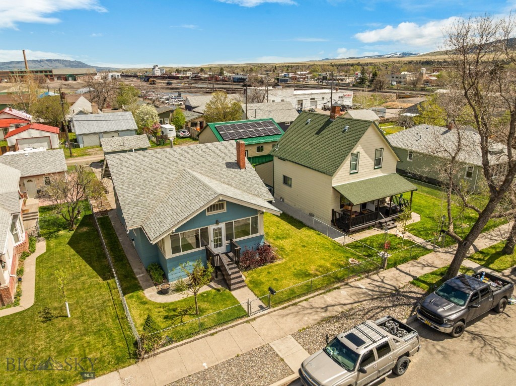 324 N 2nd Street