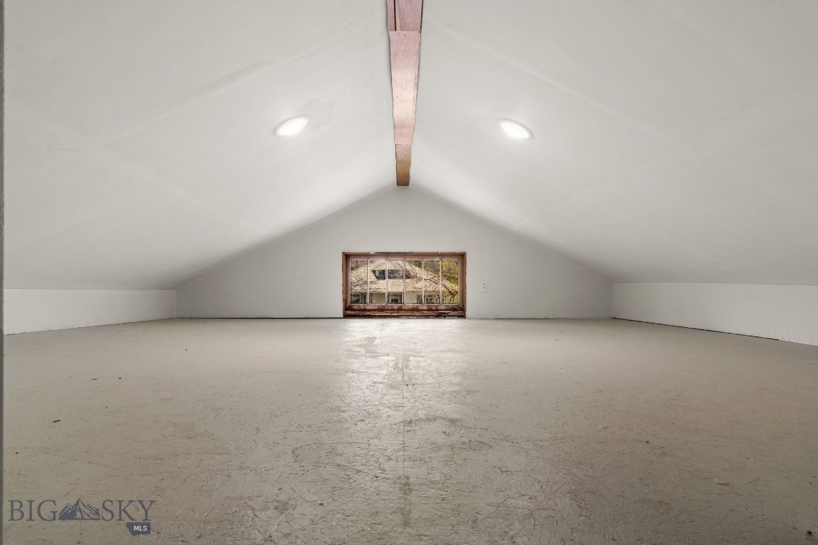 324 N 2nd Street