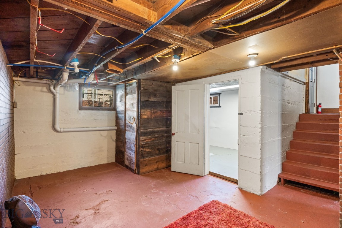 324 N 2nd Street