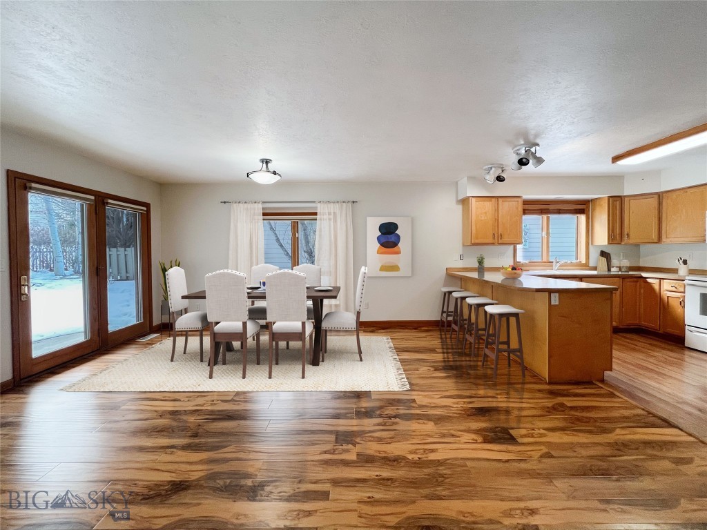 2400 Durston Road 43