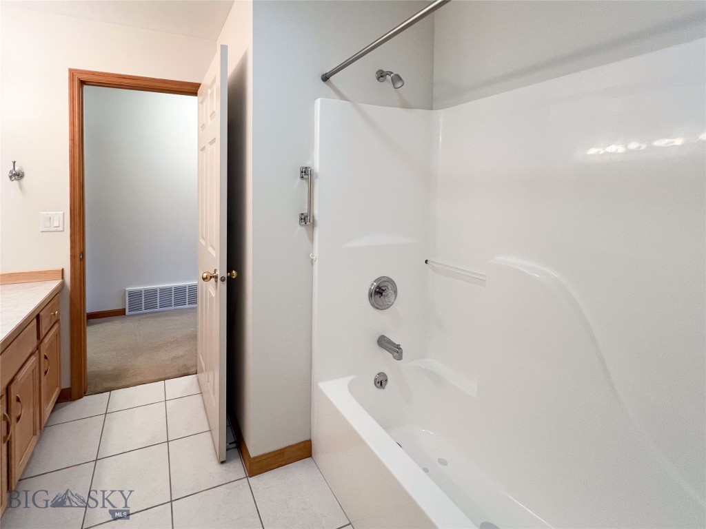 2400 Durston Road 43