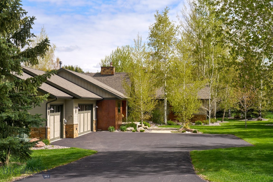 65 Triple Tree Lane