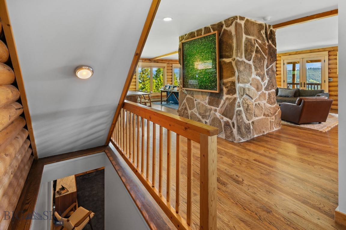 755 Coffee Creek Road