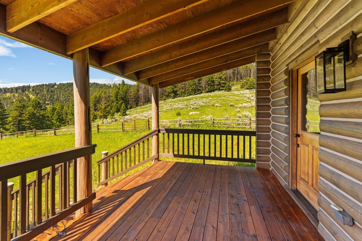 755 Coffee Creek Road