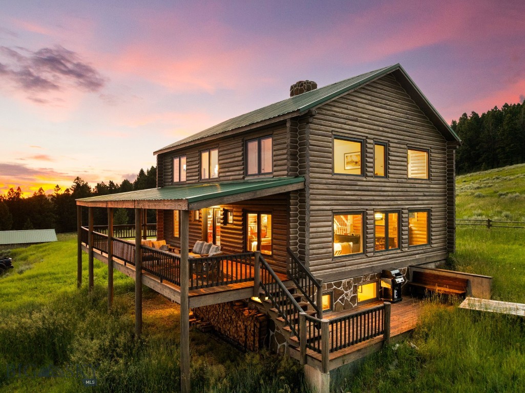 755 Coffee Creek Road