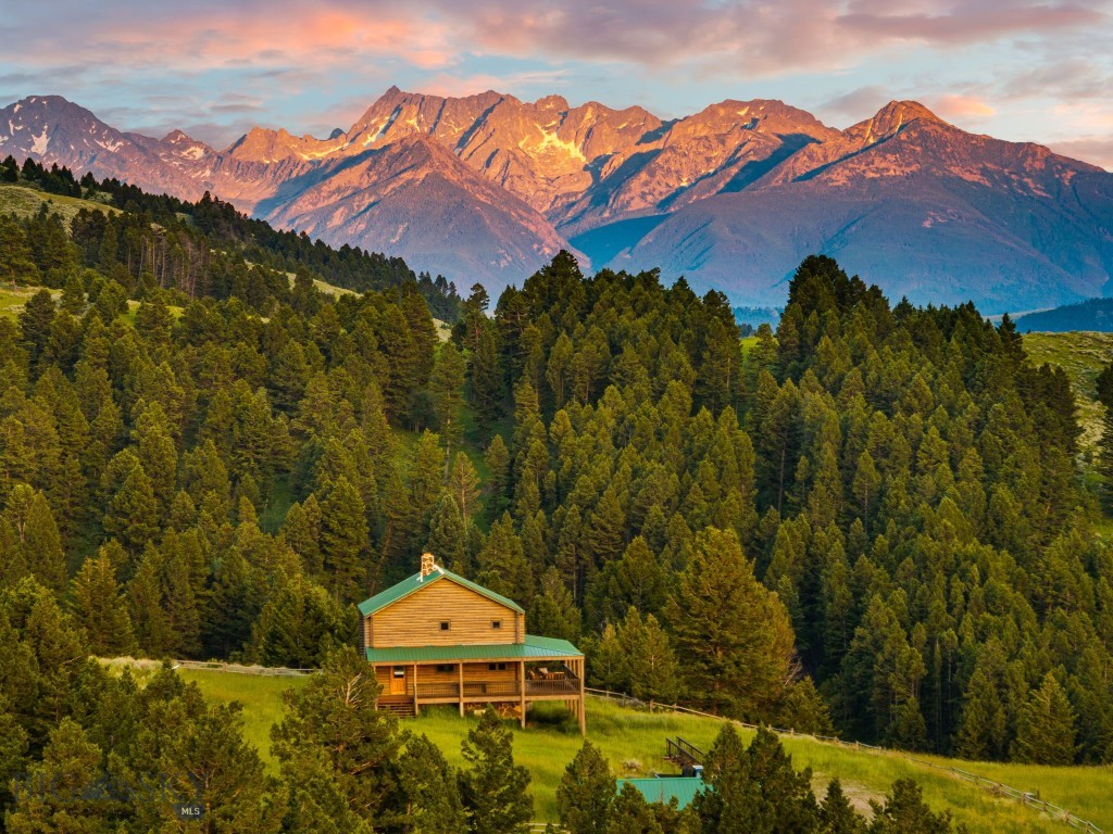 755 Coffee Creek Road