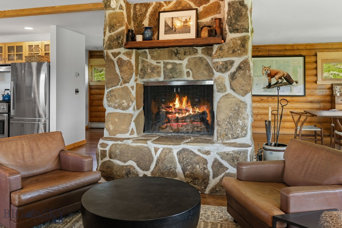 755 Coffee Creek Road