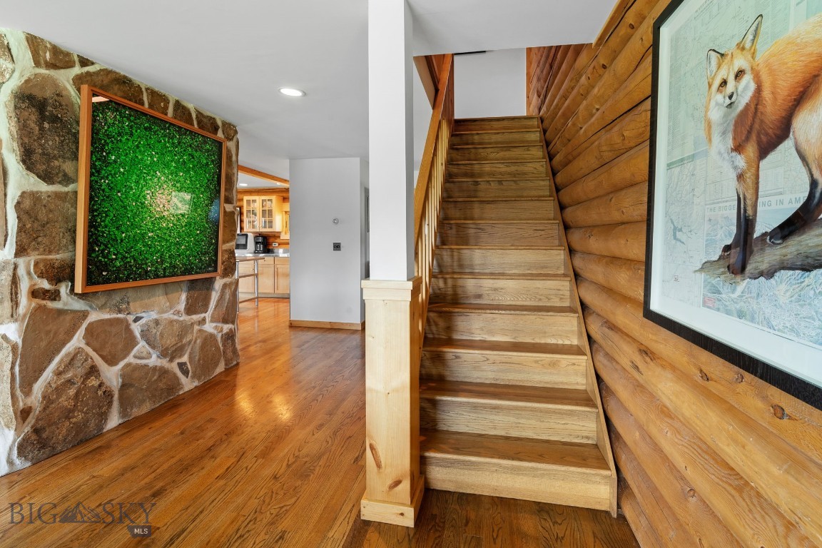 755 Coffee Creek Road