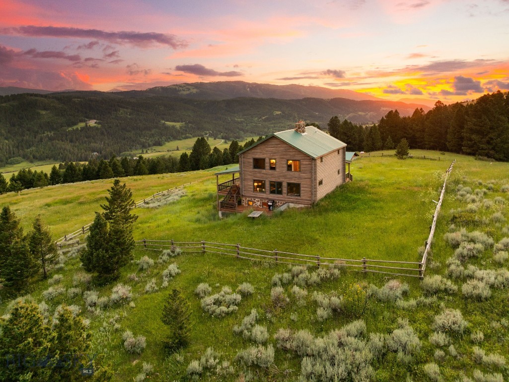 755 Coffee Creek Road