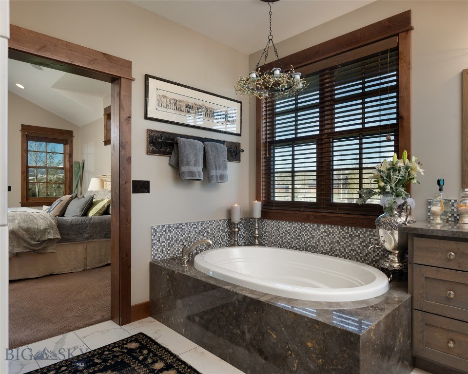 1400 Cottontail Road