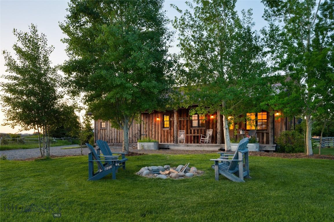 1400 Cottontail Road