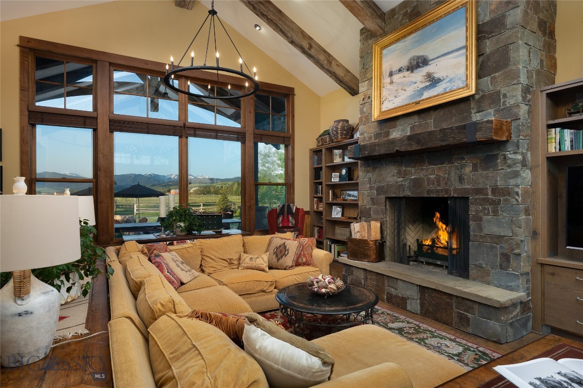 1400 Cottontail Road