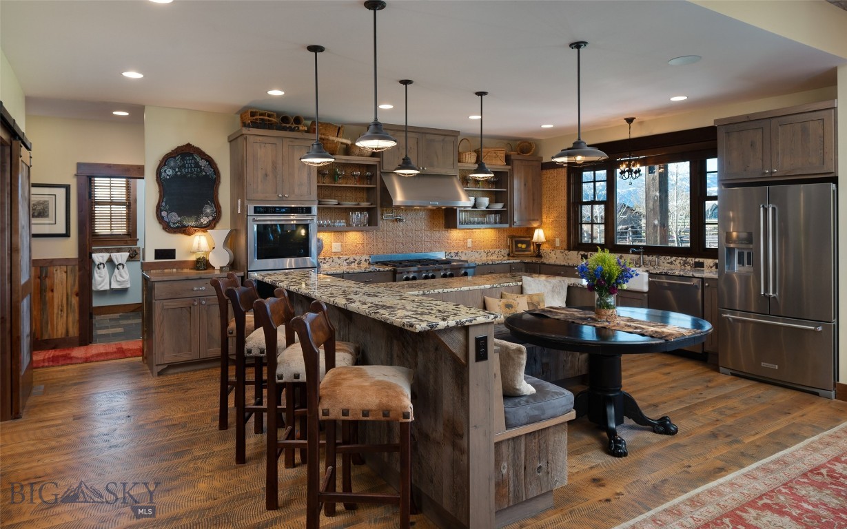 1400 Cottontail Road