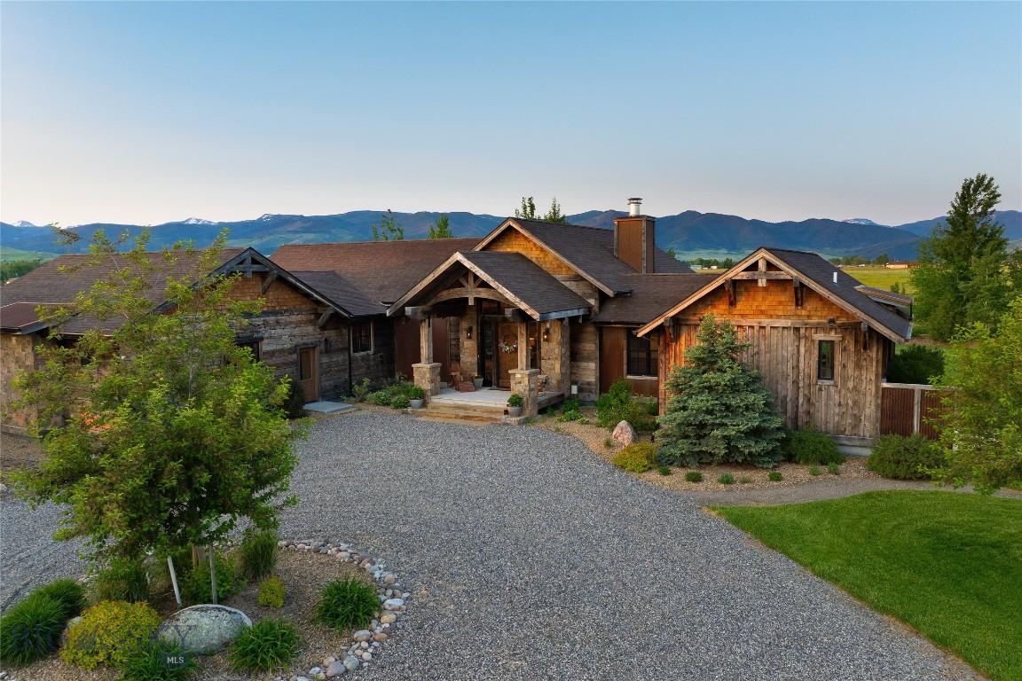 1400 Cottontail Road