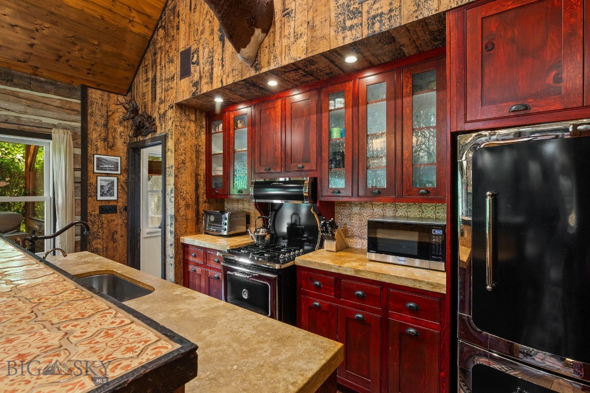 207 Martinez Spring Road