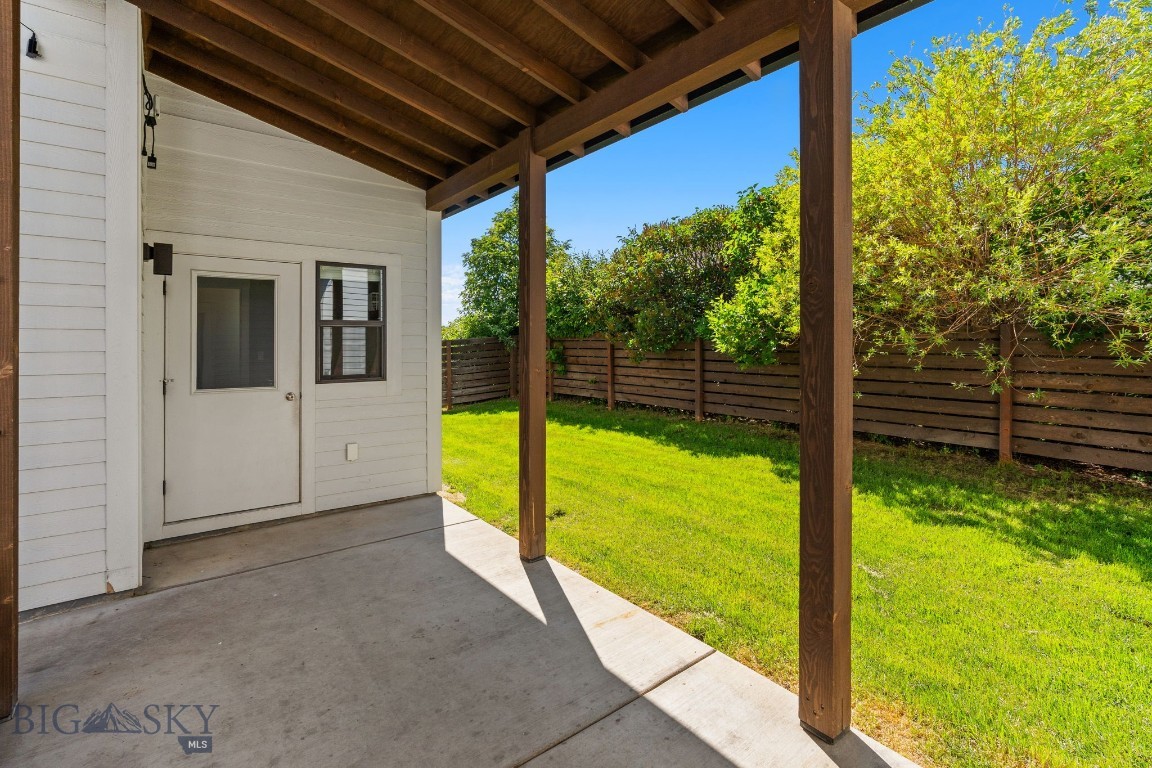 3139 Blackbird Drive