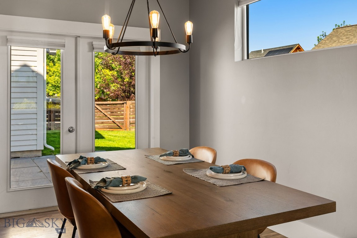 3139 Blackbird Drive