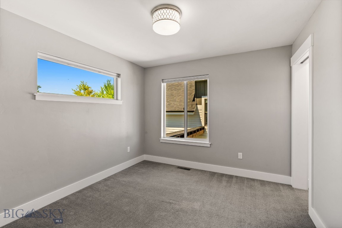 3139 Blackbird Drive