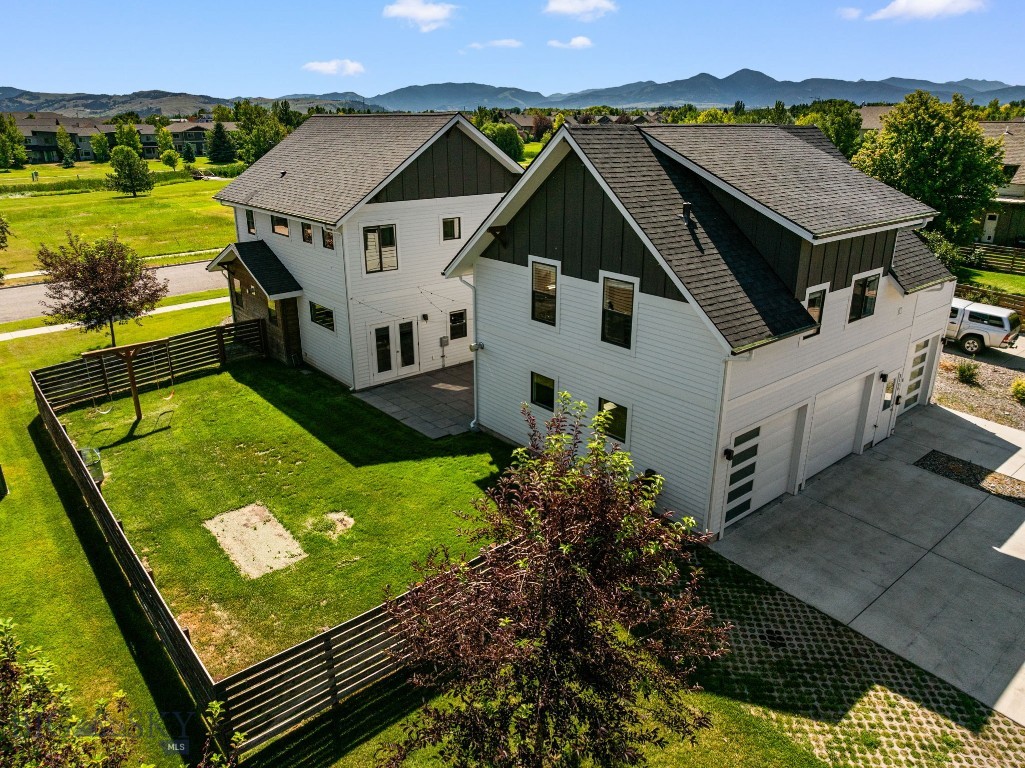 3139 Blackbird Drive