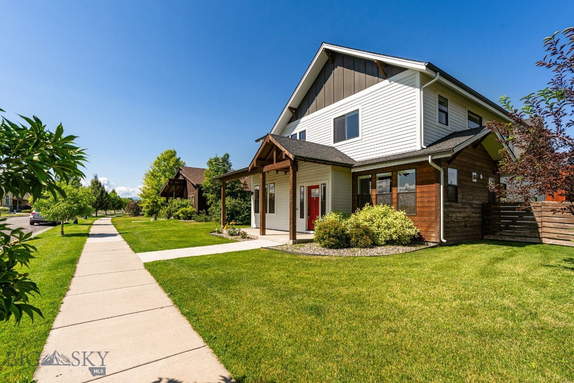 3139 Blackbird Drive