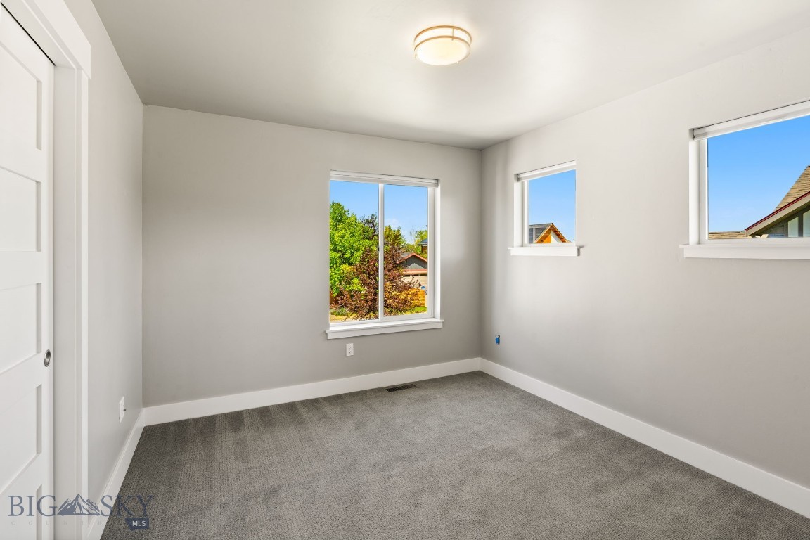 3139 Blackbird Drive