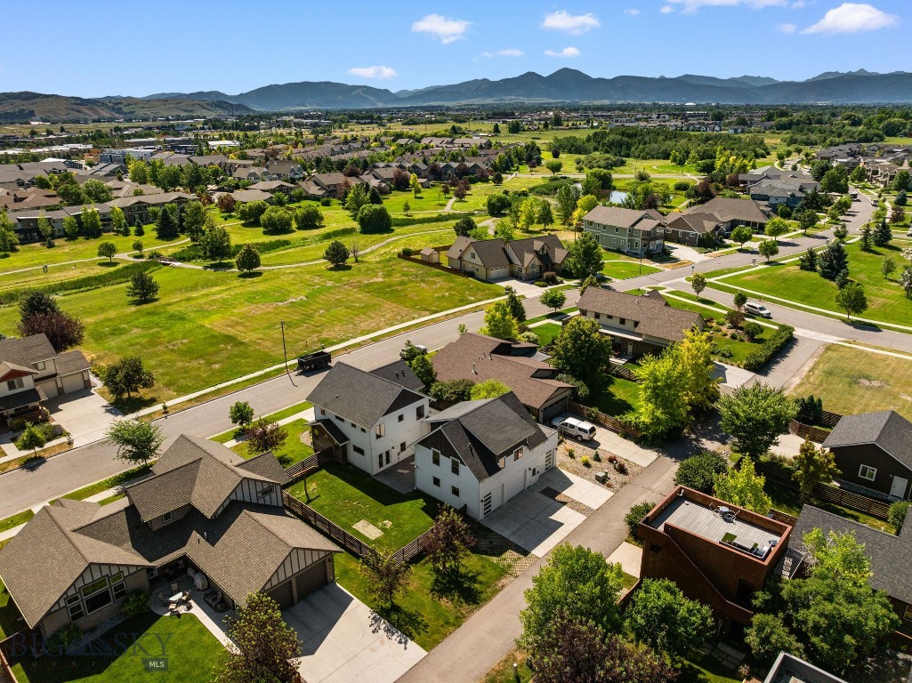 3139 Blackbird Drive