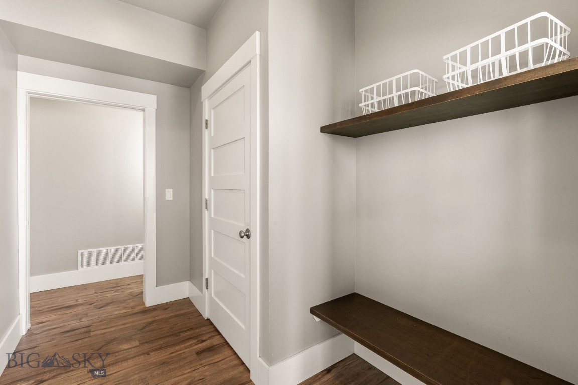 3139 Blackbird Drive