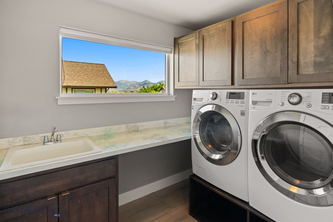 3139 Blackbird Drive