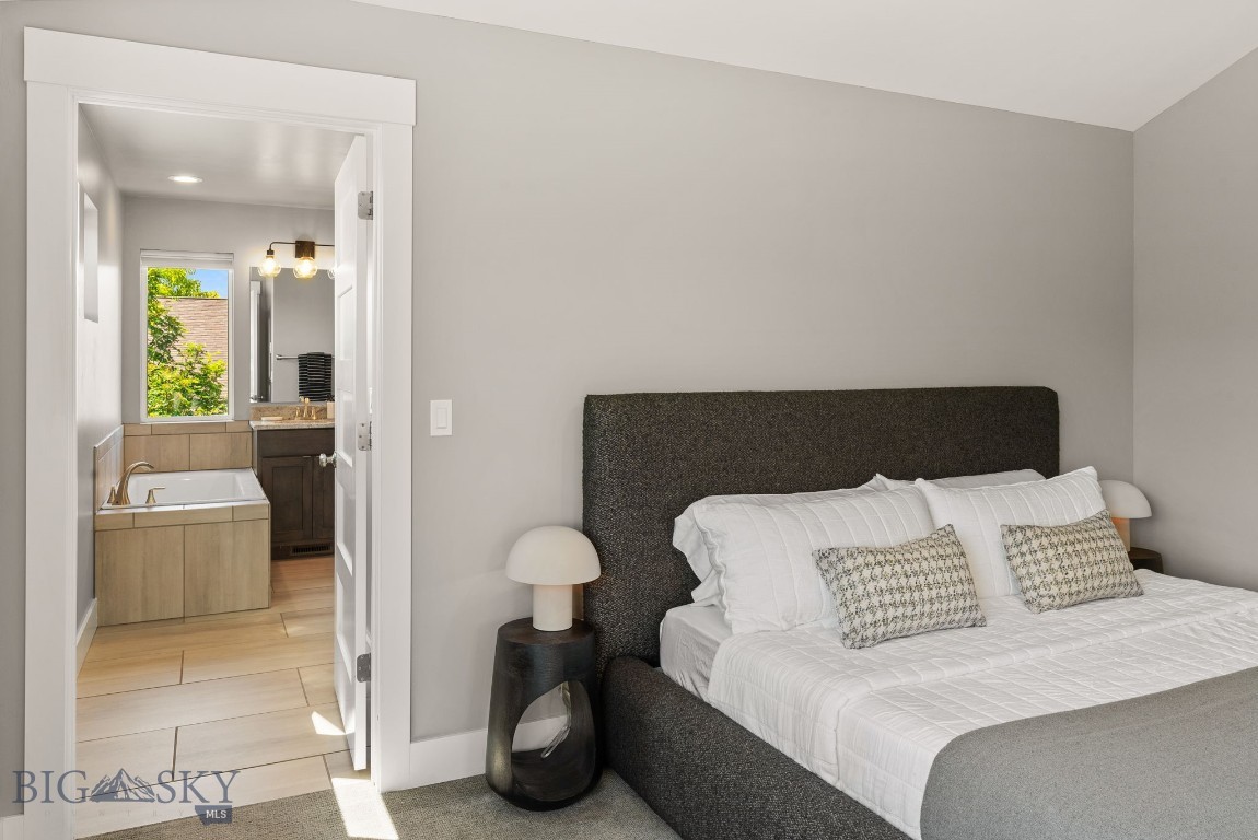 3139 Blackbird Drive